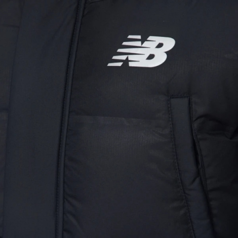 Пуховик New Balance BENCH LONG DOWN черный MJ231054BK