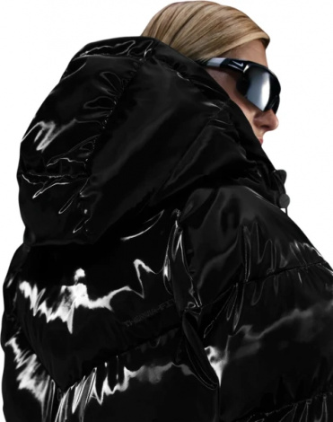 Куртка Nike W Nsw Tf Os Shn Snfl Wnpfr Pka