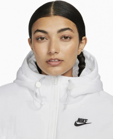 Куртка жіноча Nike W NSW ESSTL THRMR CLSC PUFFER біла FB7672-100