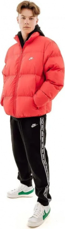 Куртка Nike CLUB PUFFER червона FB7368-657