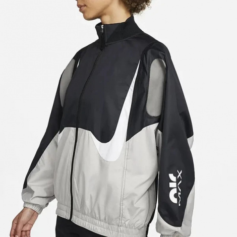 Вітровка жіноча Nike WVN JKT AMD чорна DM6084-010