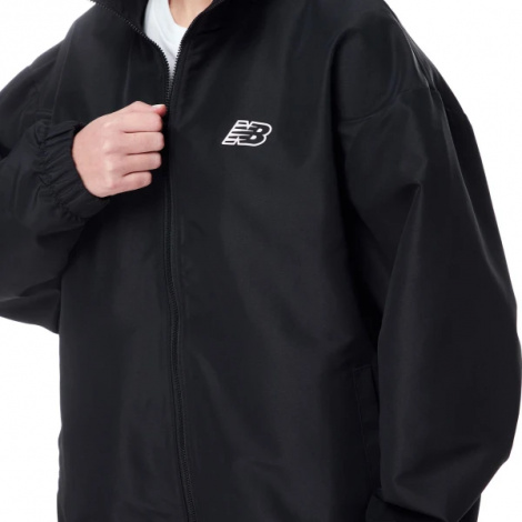 Куртка New Balanc Sport Woven
