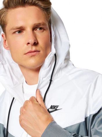 Вітровка Nike M NK WVN LND WR HD JKT сіро-біла DA0001-084