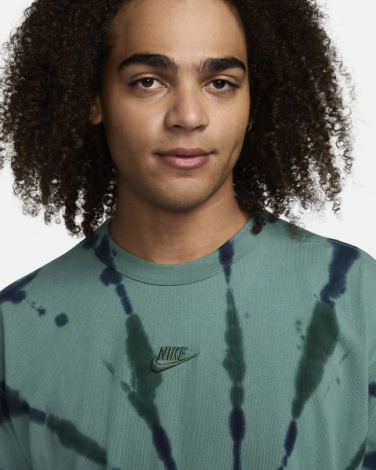 Футболка Nike M NSW TEE M90 SSNL PREM ESSNTL зелена FV3780-361