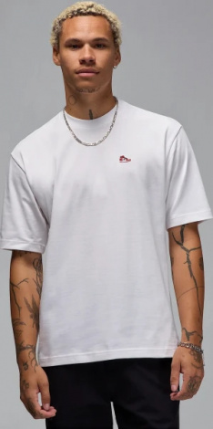 Футболка Nike AJ1 BRAND SNEAKER PATCH біла HJ2326-100