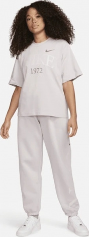 Футболка жіноча Nike W NSW TEE CLASSICS BOXY світло-фіолетова FQ6600-019