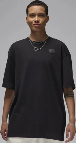 Футболка жіноча Nike JORDAN ESSENTIALS OVERSIZED чорна HM4372-010