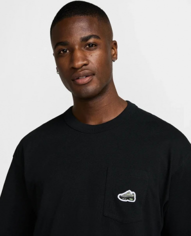 Футболка Nike MAX90 SNEAKER PATCH POCKET чорна HJ0574-010