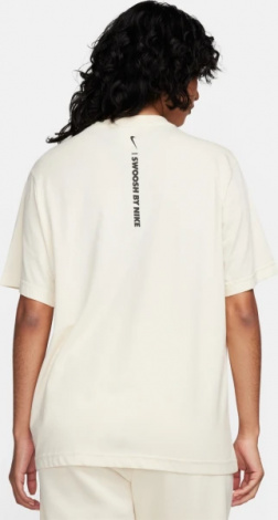 Футболка жіноча Nike W TEE BF GLS бежева FZ4634-113