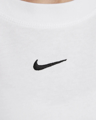 Футболка жіноча Nike W TEE ESSNTL LBR біла FD4149-100