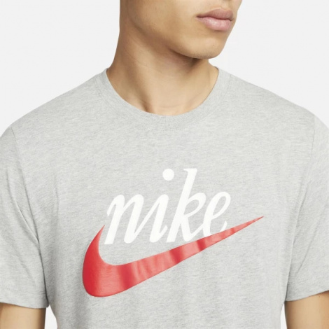 Футболка Nike M NSW TEE FUTURA 2 сіра DZ3279-063