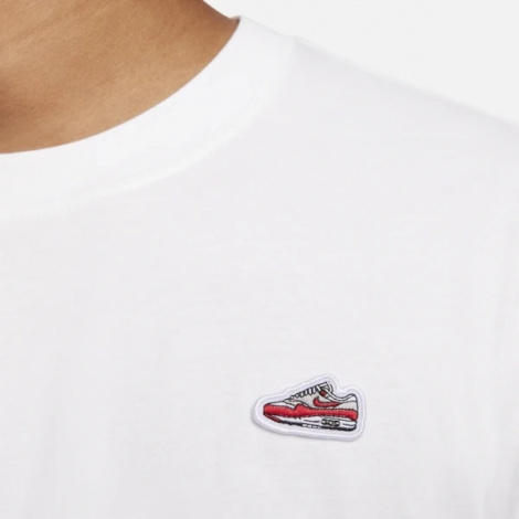 Футболка Nike U NSW TEE M90 SNEAKER PATCH біла FQ3762-100