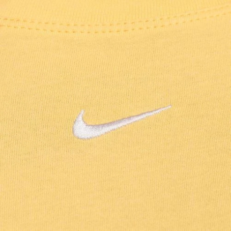 Футболка жіноча Nike W NSW ESSNTL TEE BF LBR жовта DN5697-795