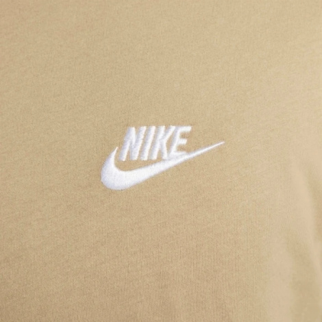 Футболка Nike SPORTSWEAR CLUB TEE бежева AR4997-297