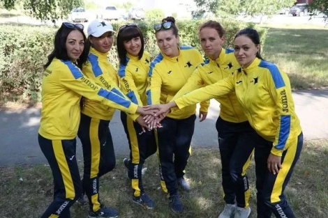 Олімпійка жіноча жовта Joma CHAMPION IV 900380.907