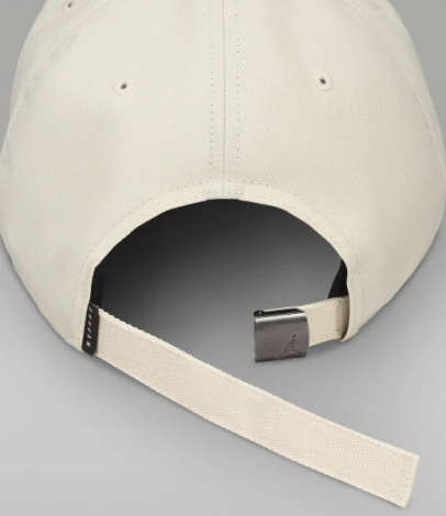 Кепка Nike JORDAN J RISE CAP S CB MTL JM бежевая FD5186-203