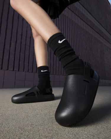 Сандалі жіночі Nike W CALM MULE чорні FB2185-001