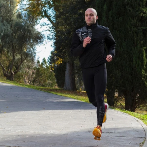 Легинсы мужские Joma ELITE VIII черные 101925.100