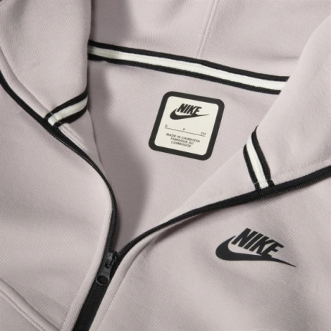 Толстовка жіноча Nike W TCH FLC WR FZ HDY світло-фіолетова FB8338-019