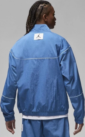 Толстовка Nike JORDAN ESSENTIALS STATEMENT WARMUP JACKET синьо-блакитна DV7624-485