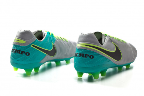 Футбольные бутсы Nike Tiempo Legacy II AG Pro