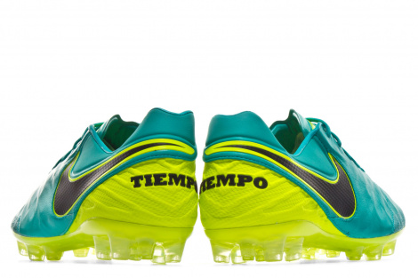 Футбольные бутсы Nike Tiempo Legend VI AG-R