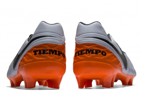 Футбольные бутсы Nike Tiempo Legacy II FG