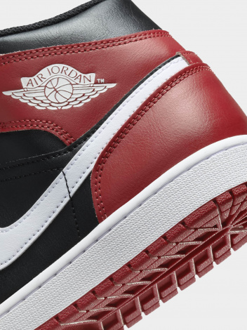 Кроссовки Jordan 1 Mid Alternate Bred
