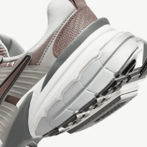 Кросівки Nike V2K Run 'Smokey Mauve'
