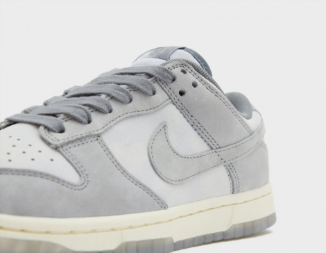 Кросівки Nike Wmns Dlow