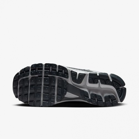 Кросівки Чоловічі Nike Zoom Vomero 5 Black/White Hv5982-001 41
