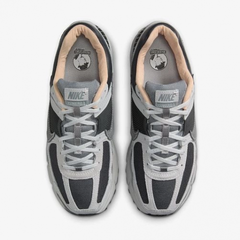 Кросівки Чоловічі Nike Zoom Vomero 5 Black/White Hv5982-001 41