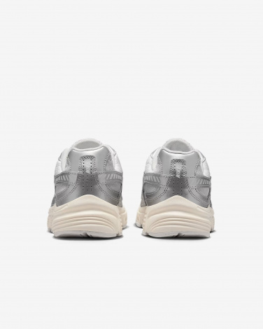 Кроссовки Nike Initiator