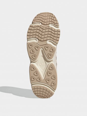 Кроссовки Adidas Ozmillen