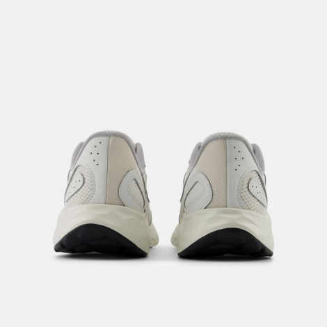 Кросівки Arishi V4 Maristt4 New Balance 10 (44) Білий