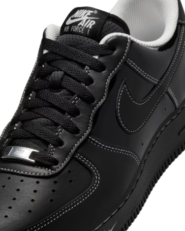 Кросівки Nike AIR FORCE 1 07 чорні HV6226-001