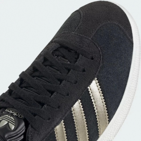 Кеды женские Adidas GAZELLE черно-золотые IG4397