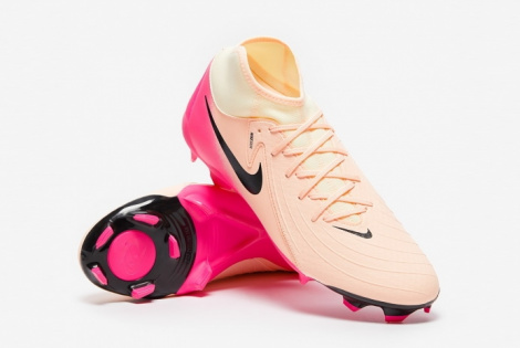 Футбольні бутси Nike Phantom Luna II Academy MG FD6725-800