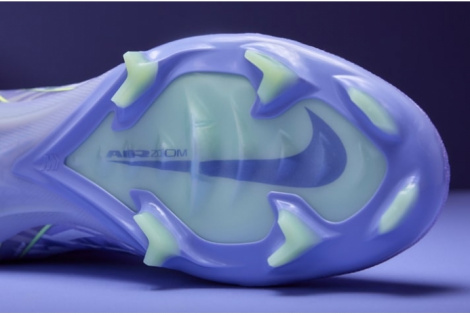 Футбольные бутсы Nike Air Zoom Mercurial Vapor 16 Elite NU1 FG HF1605-500