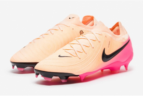 Футбольні бутси Nike Phantom GX II Pro FG FJ2563-800