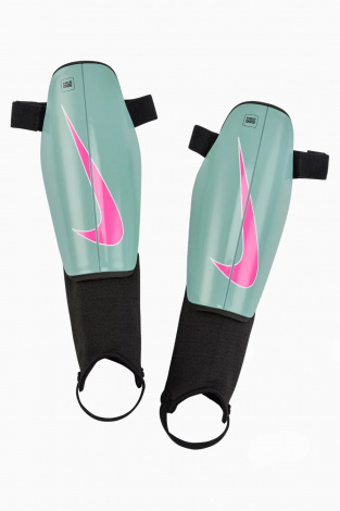 Футбольні щитки Nike Charge - Сірий