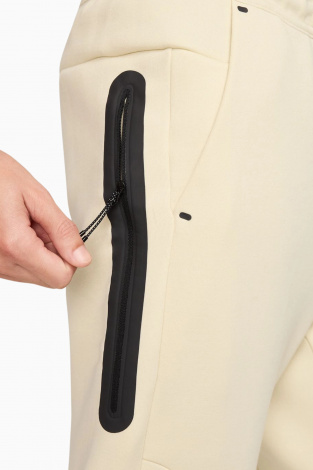 Штани Nike Sportswear Tech Fleece - бежевий