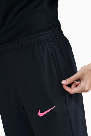 Штани Nike Dri-FIT Strike для жінок - чорний