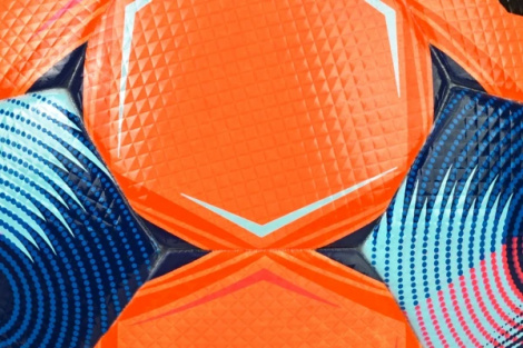 Футбольный мяч Select BRILLANT SUPER TB V25 (FIFA QUALITY PRO) оранжево-сине-розовый