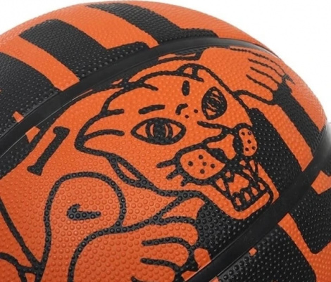 Баскетбольний м'яч Nike EVERYDAY PLAYGROUND 8P GRAPHIC DEFLATED оранжево-чорний