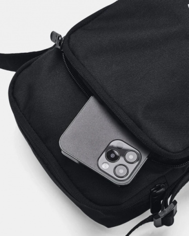 Сумка через плече Under Armour LOUDON LITE CROSSBODY 4L чорна 1381912-001