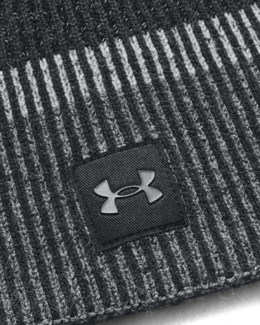 Шапка Under Armour LAUNCH REFLECTIVE BEANIE чорно-сіра 1386648-001