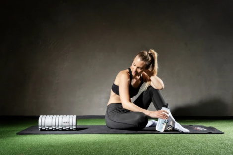 Масажний ролик Select FOAMROLLER "MY TRAINING" сірий 745000-990