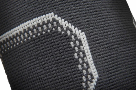 Фіксатор коліна Adidas KNEE SUPPORT чорно-сірий M ADSU-12522BK-NL