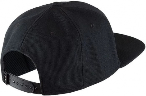 Бейсболка Nike JORDAN PRO JUMPMAN SNAPBACK черная AR2118-010
